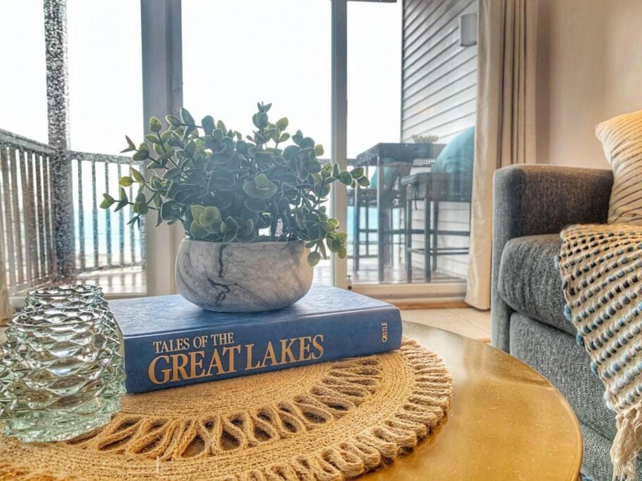 New Listing Beach Bliss 211! Stunning Bay View Traverse City Eksteriør bilde