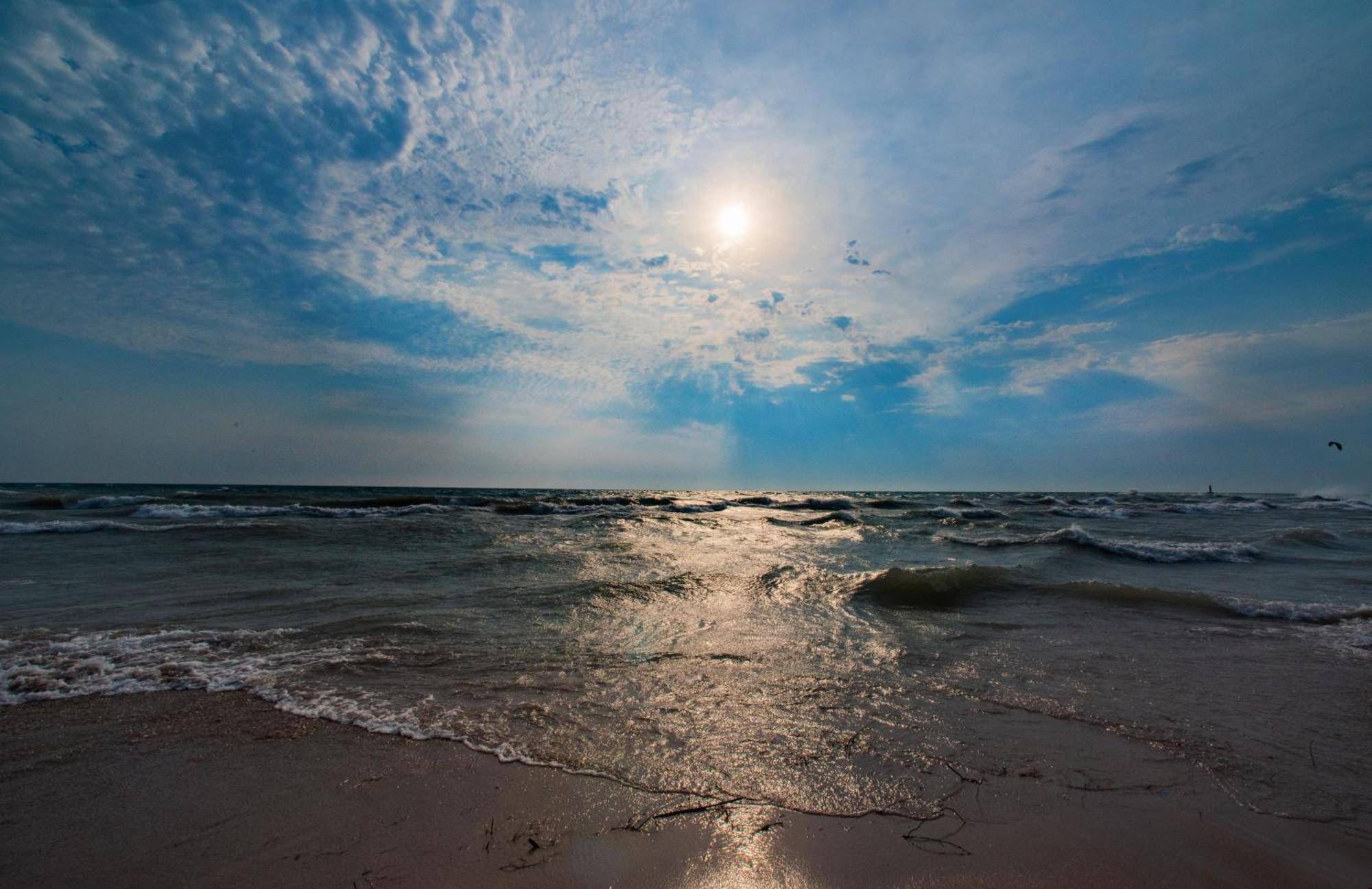 New Listing Beach Bliss 211! Stunning Bay View Traverse City Eksteriør bilde