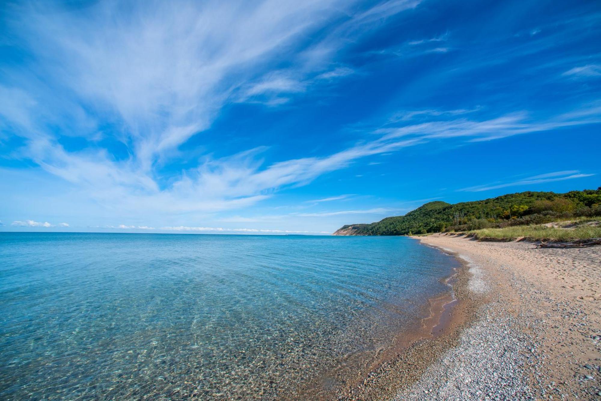 New Listing Beach Bliss 211! Stunning Bay View Traverse City Eksteriør bilde